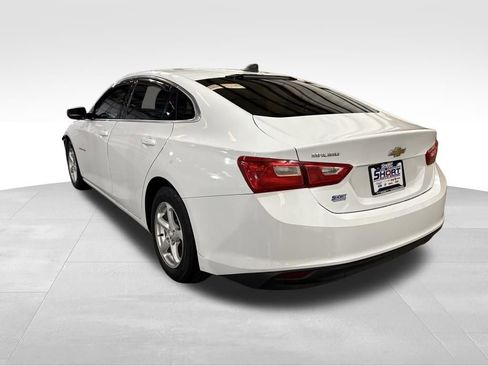 Used 2017 Chevrolet Malibu LS FWD image 6