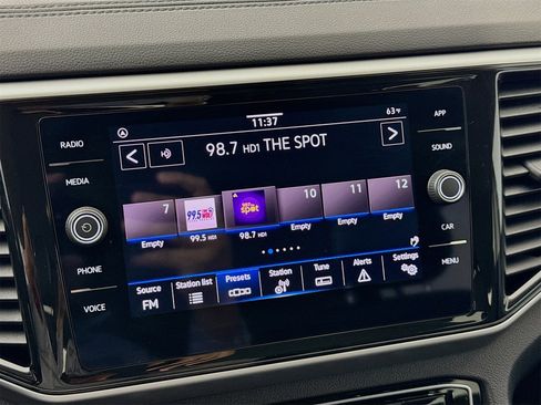 Used 2023 Volkswagen Atlas SE image 15