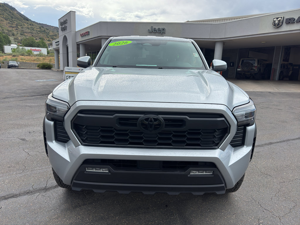 Used 2026 Toyota Tacoma TRD Off-Road AWD/4WD image 2