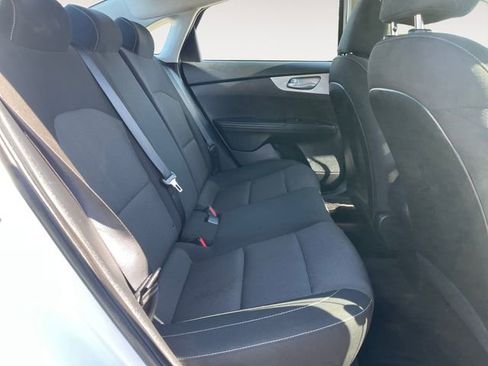 Used 2023 Kia Forte LXS image 27