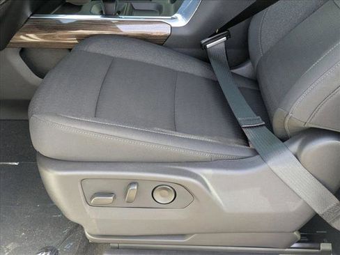 New 2026 Chevrolet Silverado 1500 LT w/ Convenience Package II image 4