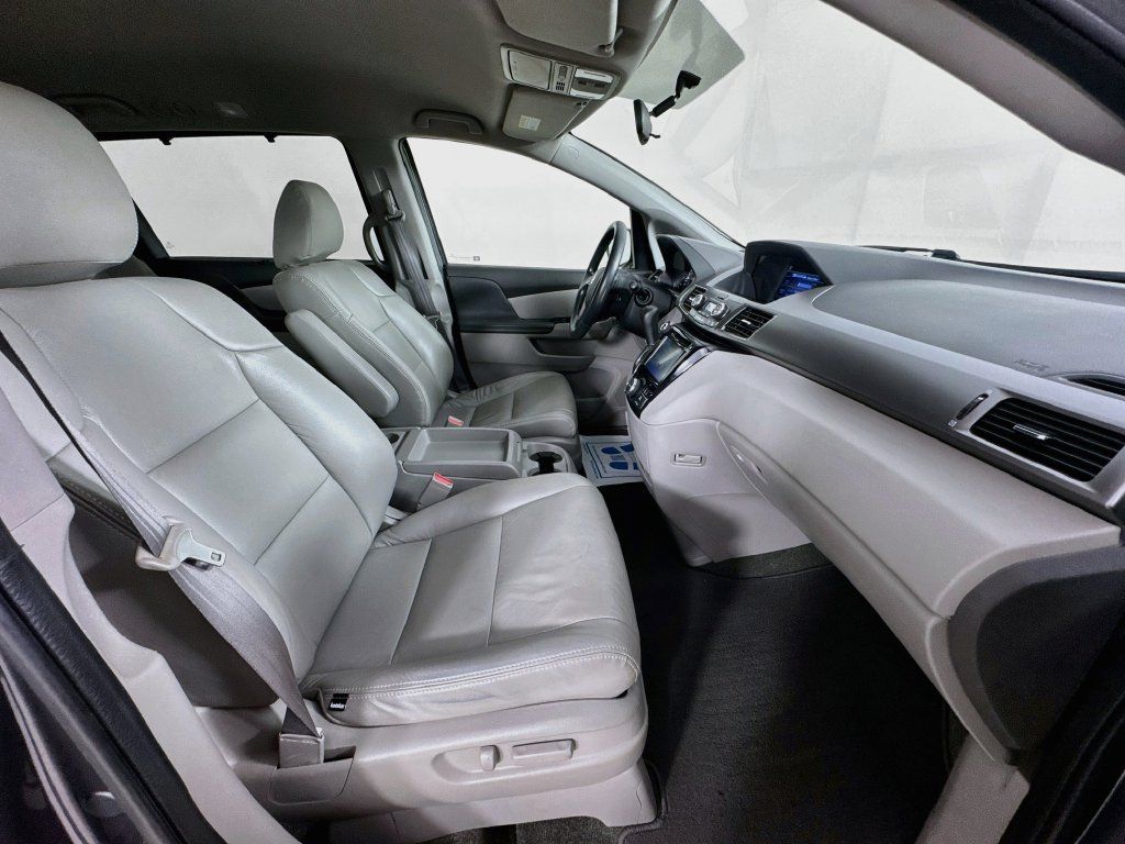 Used 2016 Honda Odyssey EX image 36