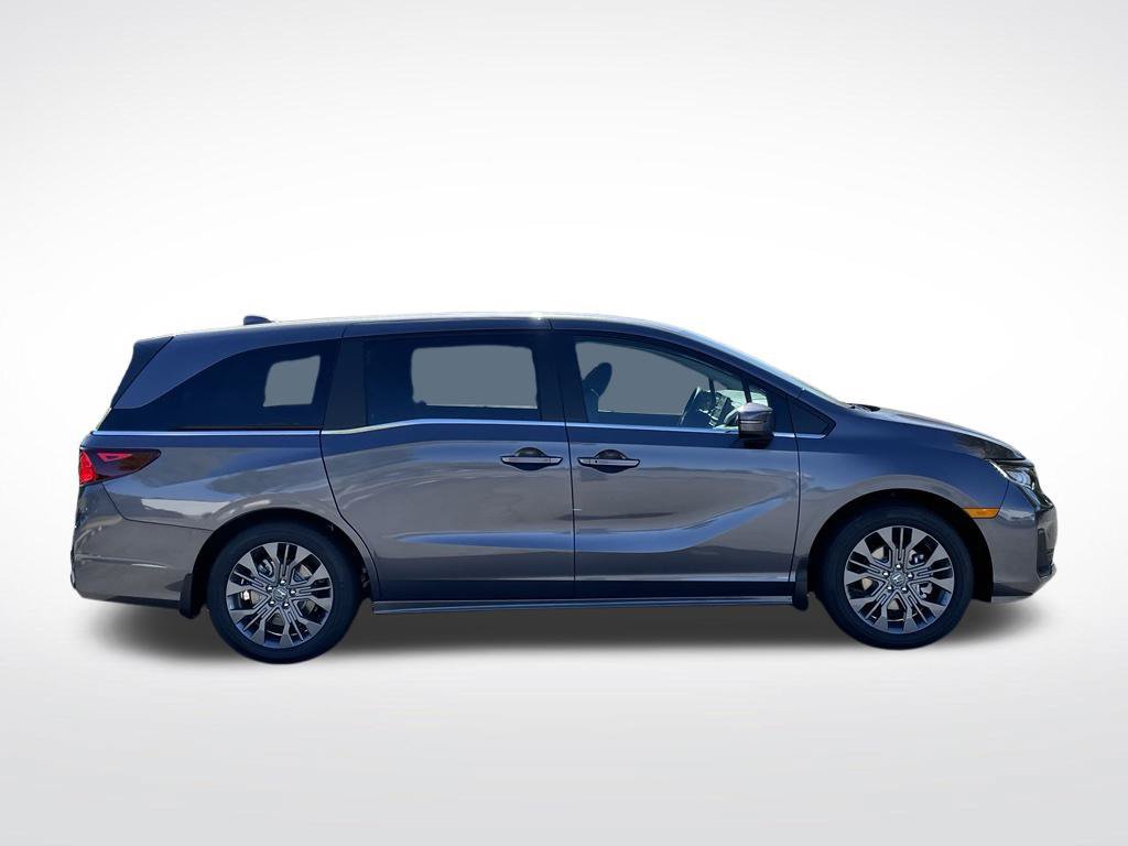 New 2027 Honda Odyssey Touring image 7