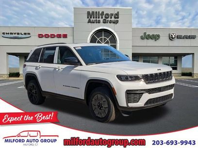 New 2026 Jeep Grand Cherokee Altitude