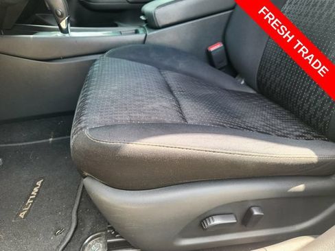Used 2017 Nissan Altima 2.5 S w/ Power Driver Seat Package FWD image 23