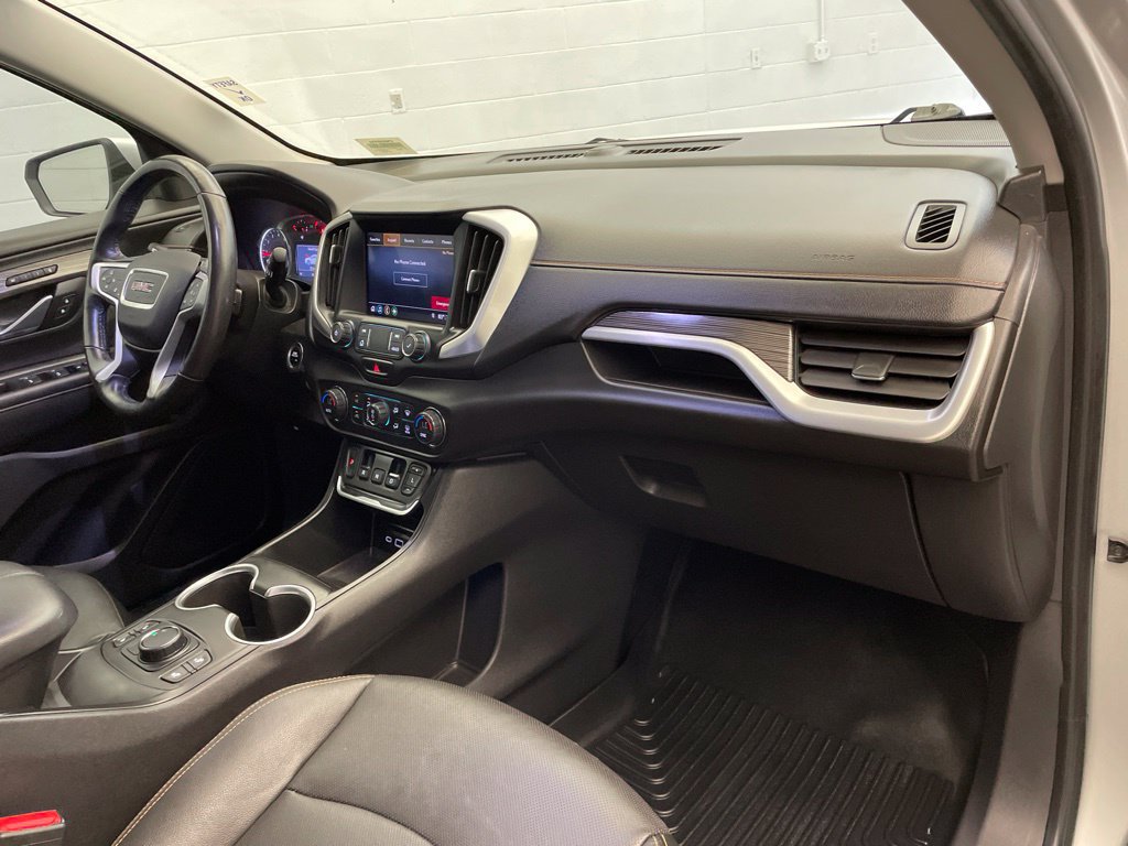 Used 2019 GMC Terrain SLT w/ Preferred Package FWD image 24