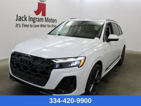 New 2026 Audi Q7 Premium Plus AWD/4WD image 1