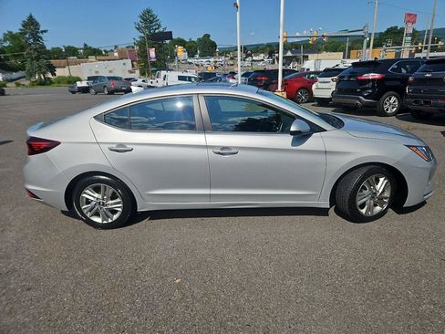 Used 2019 Hyundai Elantra Value Edition w/ Cargo Package FWD image 2