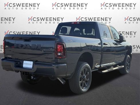 New 2026 RAM 2500 Big Horn AWD/4WD image 6