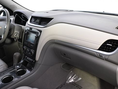 Used 2015 Chevrolet Traverse LT AWD/4WD image 15