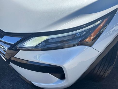 Certified 2025 Nissan Rogue S image 34