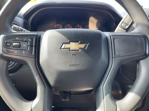 Used 2022 Chevrolet Silverado 1500 Custom AWD/4WD image 14
