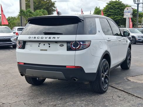 Used 2017 Land Rover Discovery Sport HSE AWD/4WD image 5