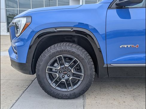 New 2026 GMC Terrain AT4 AWD/4WD image 10