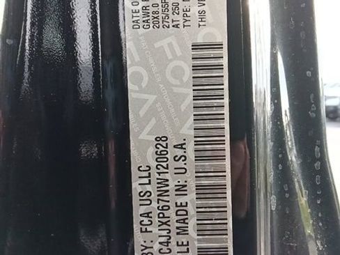 Used 2022 Jeep Wrangler Unlimited Sahara w/ Cold Weather Group image 10