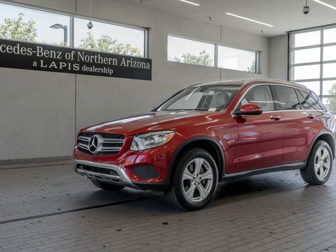 Certified 2016 Mercedes-Benz GLC 300 image 3