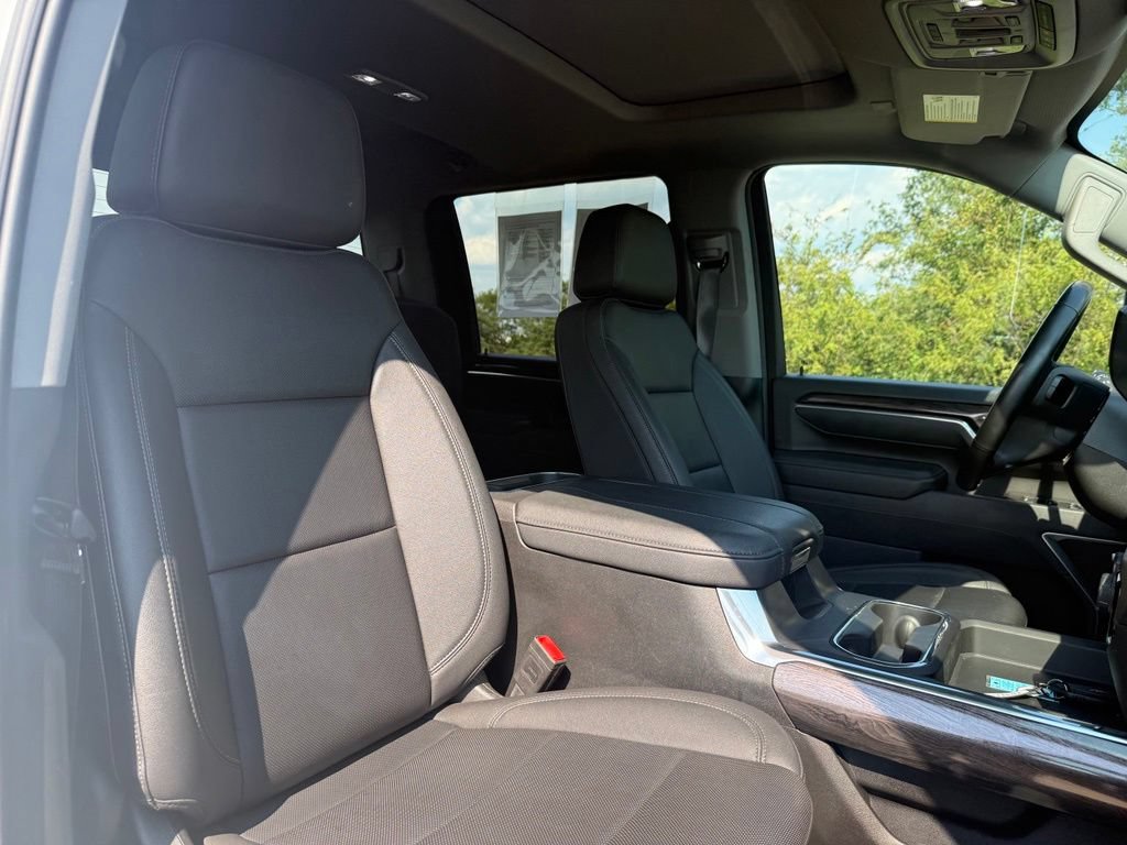 Used 2025 Chevrolet Silverado 2500 LTZ w/ Trail Boss Package AWD/4WD image 21
