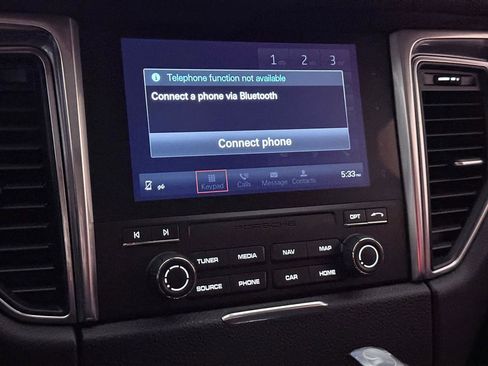 Used 2018 Porsche Macan S image 34