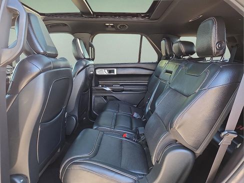 Used 2020 Ford Explorer ST w/ Premium Technology Package AWD/4WD image 11
