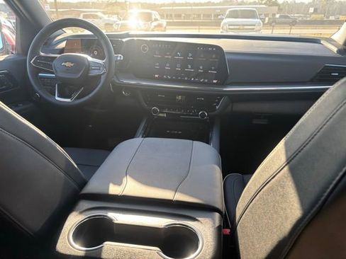 New 2026 Chevrolet Tahoe Premier w/ Sun And Tow Package AWD/4WD image 18