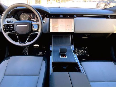 Used 2026 Land Rover Range Rover Velar Dynamic SE image 15