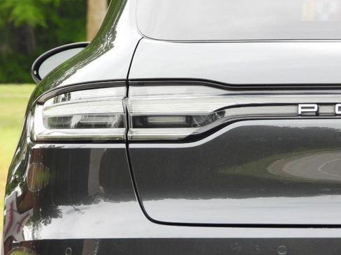 Used 2020 Porsche Macan S AWD/4WD image 27