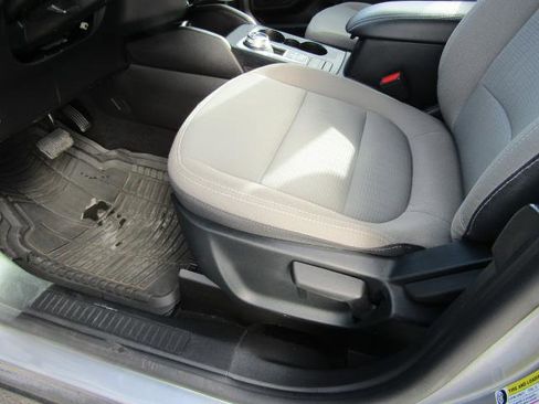 Certified 2022 Ford Escape S image 14