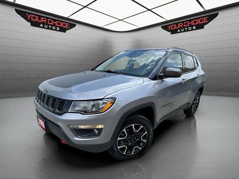 Used 2021 Jeep Compass Trailhawk AWD/4WD image 1