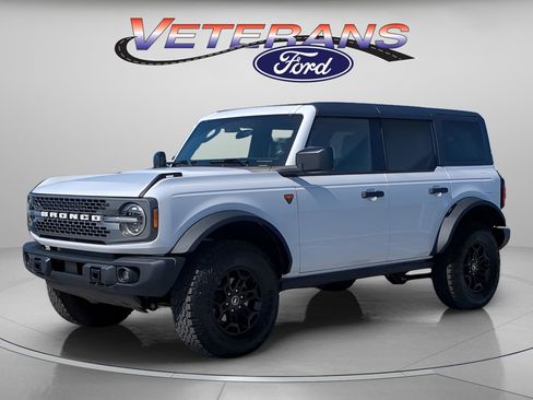 New 2026 Ford Bronco Badlands image 1