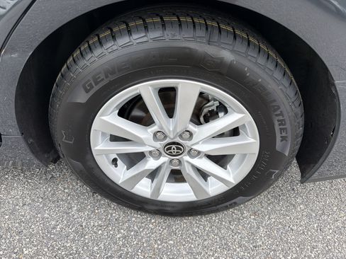 Certified 2025 Toyota Camry LE FWD image 29