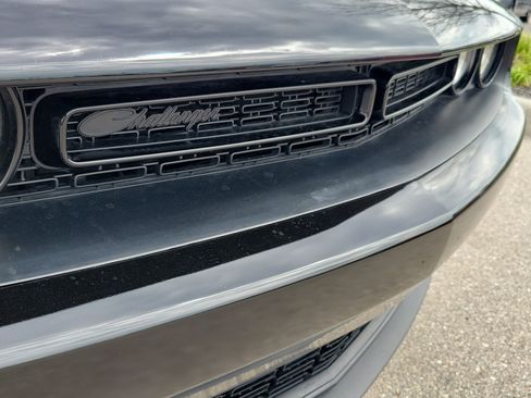 Used 2023 Dodge Challenger SXT w/ Blacktop Package image 7