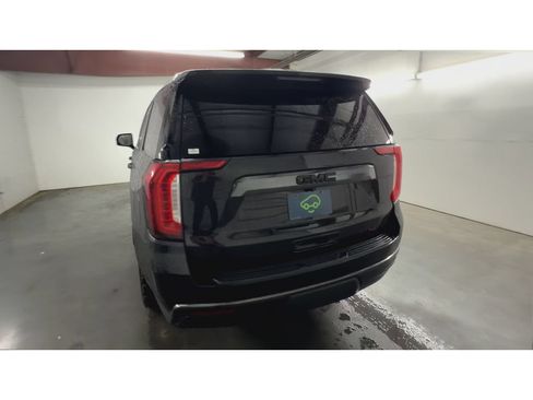Certified 2023 GMC Yukon AT4 w/ AT4 Premium Package AWD/4WD image 7