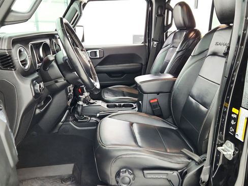 Used 2021 Jeep Wrangler Unlimited Sahara AWD/4WD image 26