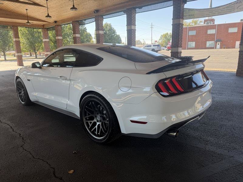 Used 2016 Ford Mustang GT Premium w/ GT Performance Package RWD image 4