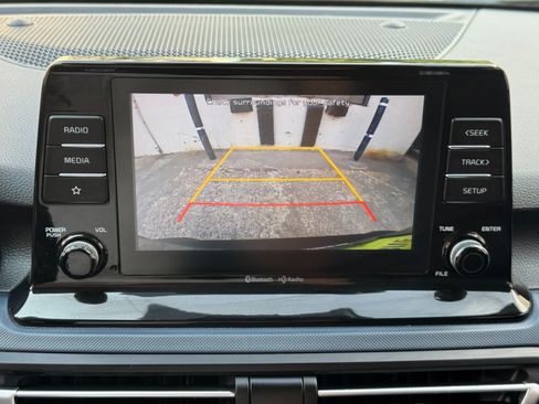 Used 2021 Kia Seltos S FWD image 24