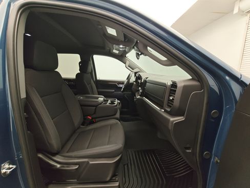 Certified 2024 Chevrolet Silverado 1500 LT image 30