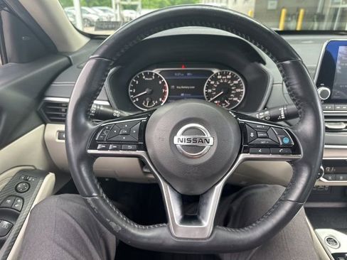 Used 2019 Nissan Altima 2.5 SV FWD image 24