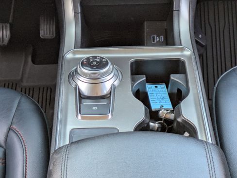 Used 2022 Ford Edge SEL w/ Sport Appearance Package image 20