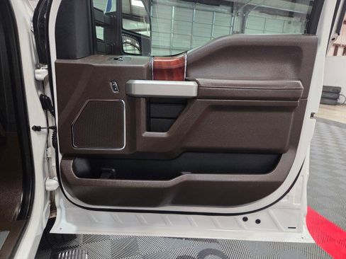 Used 2021 Ford F250 King Ranch w/ King Ranch Ultimate Package image 38
