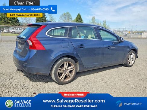 Used 2015 Volvo V60 T5 Premier w/ Technology Package FWD image 4