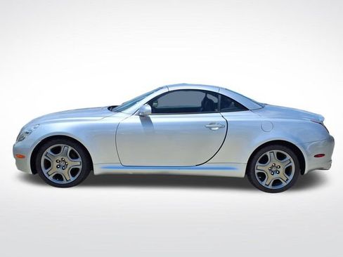 Used 2008 Lexus SC 430 Convertible RWD image 2
