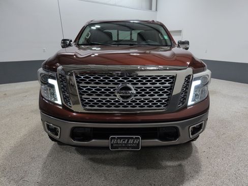 Used 2017 Nissan Titan Platinum Reserve image 8