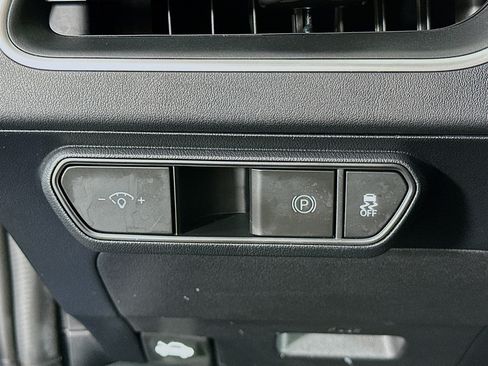 Used 2025 Kia K4 FWD image 17