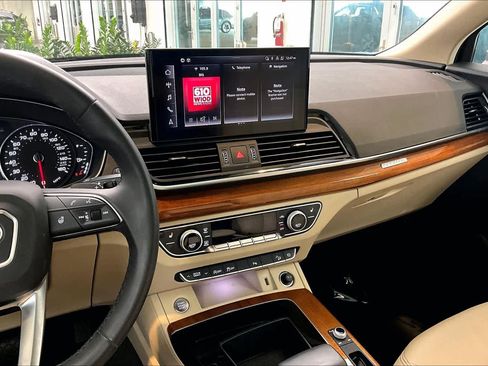 Certified 2022 Audi Q5 2.0T Premium w/ Convenience Package image 6
