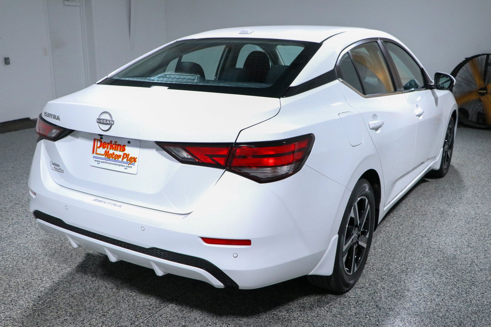 Used 2025 Nissan Sentra SV w/ All-Weather Package FWD image 7