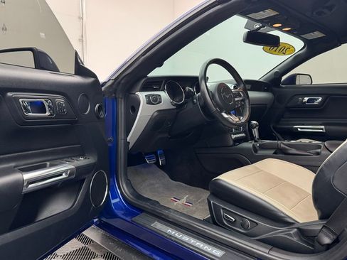 Used 2016 Ford Mustang GT Premium w/ Equipment Group 401A image 13