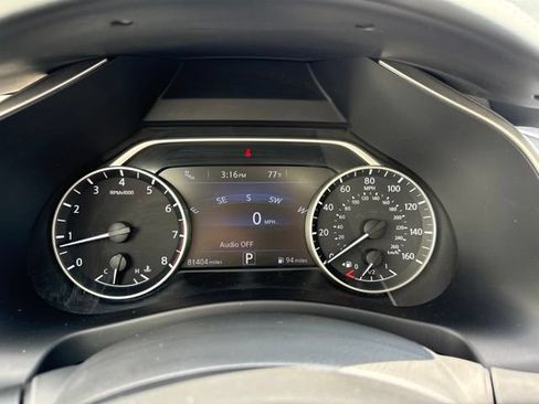Used 2017 Nissan Murano Platinum w/ Platinum Technology Package FWD image 21