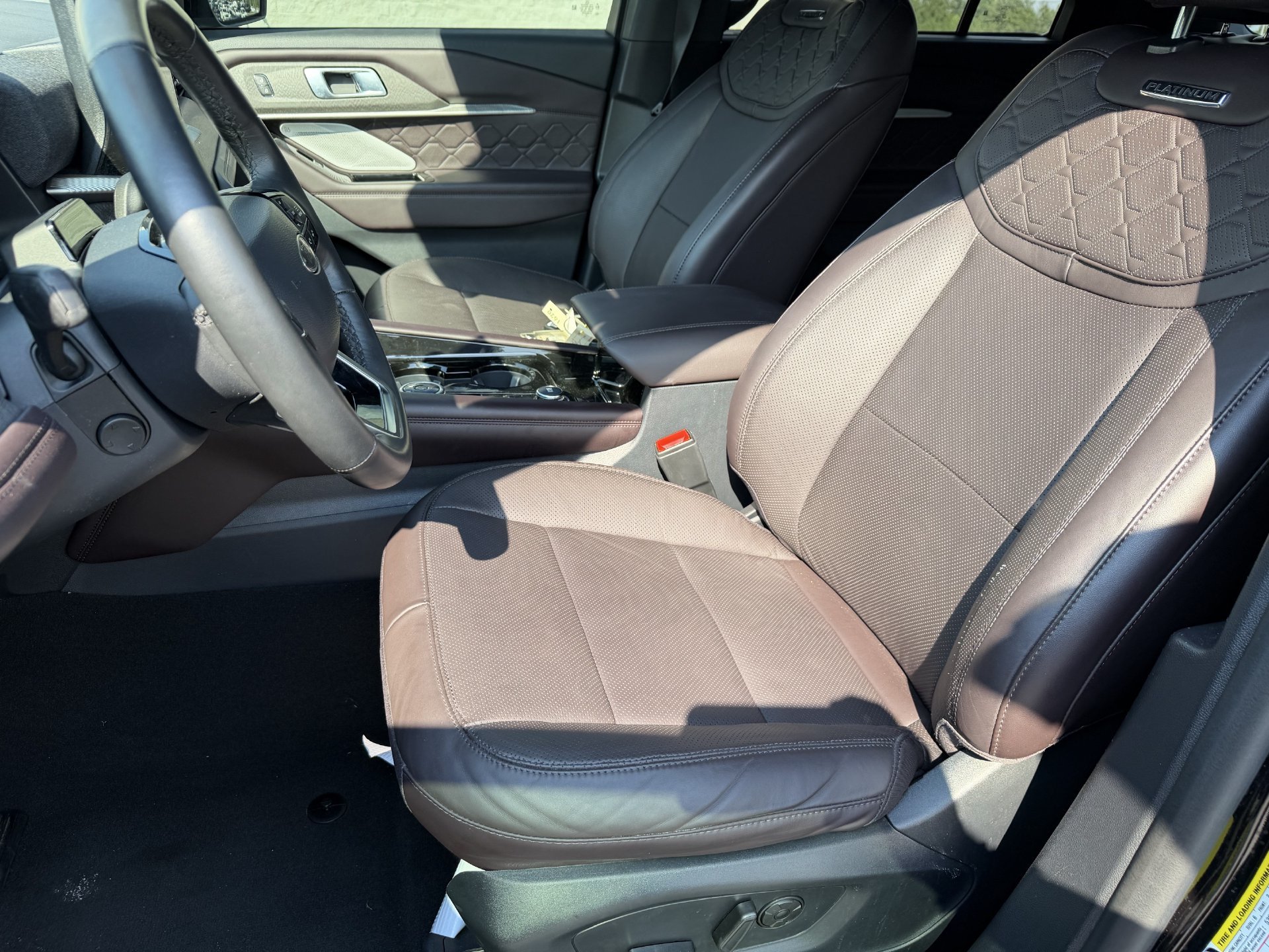 Used 2025 Ford Explorer Platinum w/ Ultimate Package RWD image 12