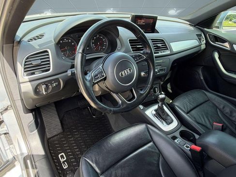 Used 2018 Audi Q3 2.0T Premium FWD image 4