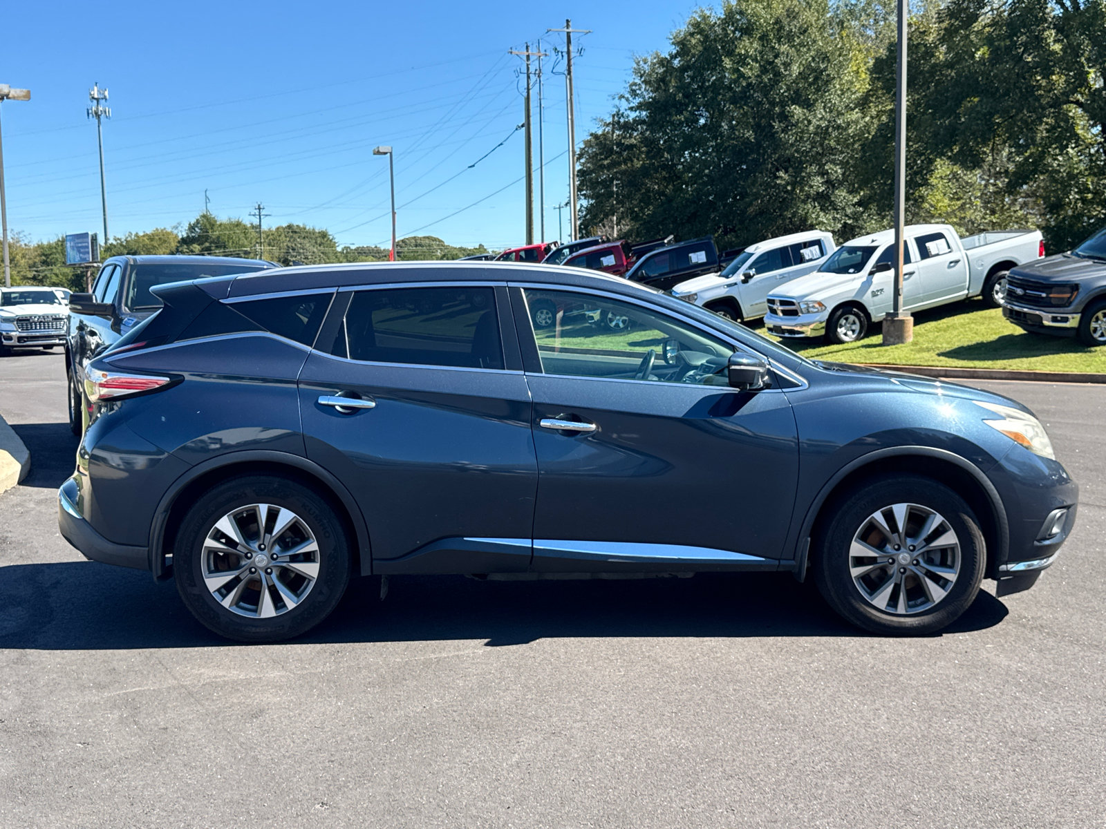 Used 2015 Nissan Murano SL w/ SL Technology Package FWD image 4